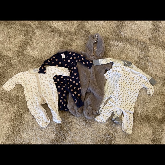 Baby boy footie bundle - Picture 1 of 5